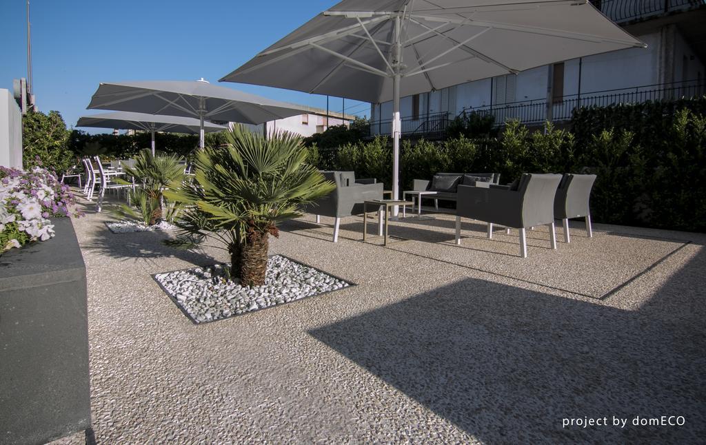 Hotel Nettuno Cala Gonone Exterior photo
