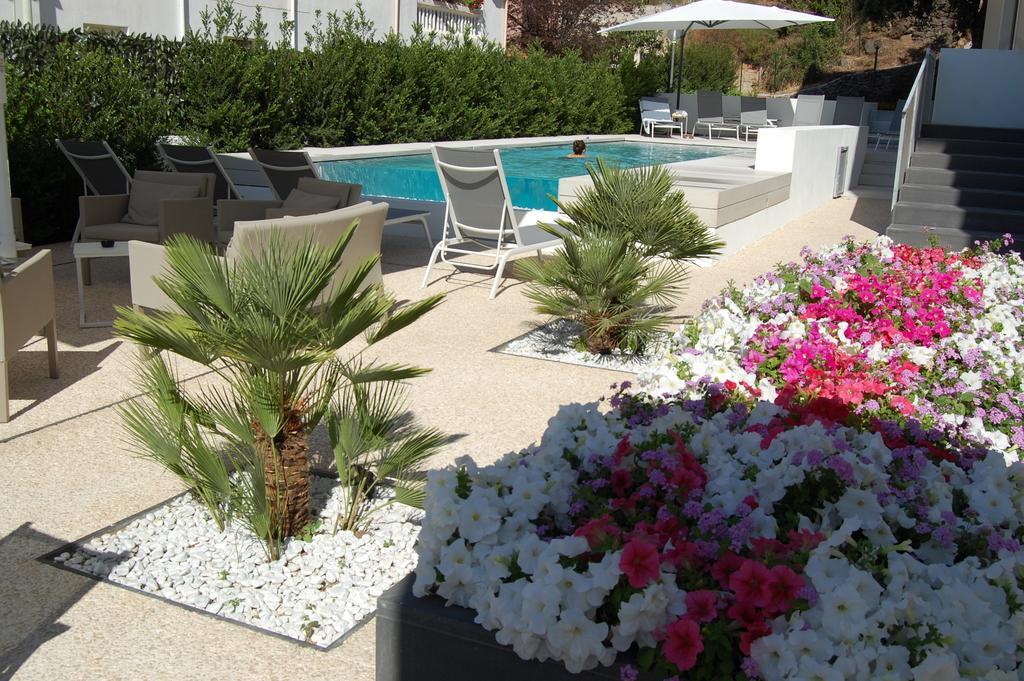 Hotel Nettuno Cala Gonone Exterior photo